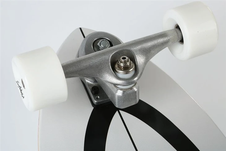 Land Cruising Skateboard Land Cruising Skateboard